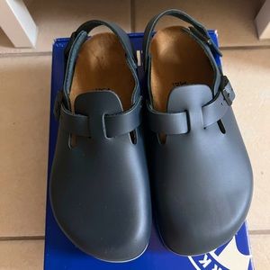 New Birkenstock Tokio Clogs Blue Leather